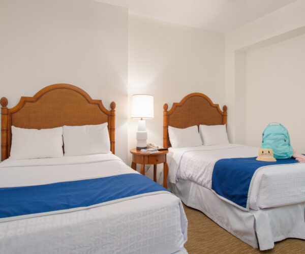 2nd bedroom in 2 bedroom suite - resorts in lake buena vista
