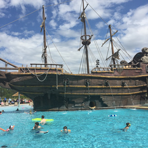 Lake Buena Vista Resort Village & Spa - Description - pirate pool